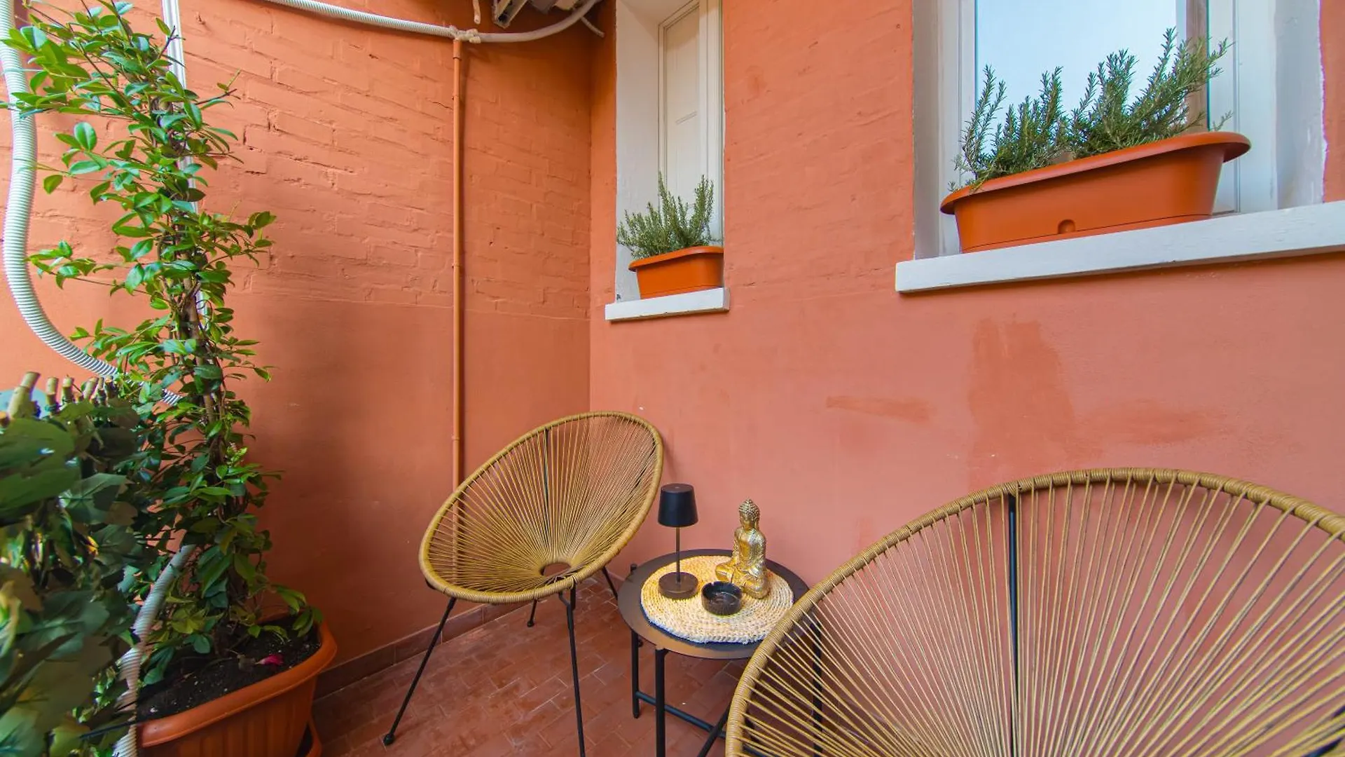 Becky Apartman Bologna 0*,  Olaszország